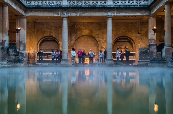 Stonehenge and Bath Tour from London